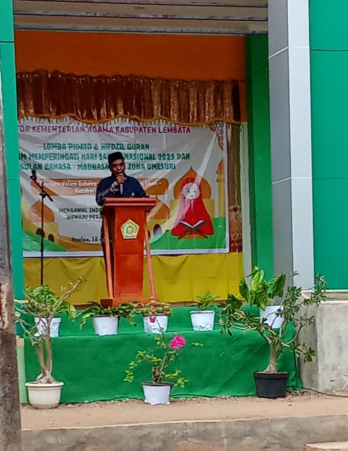 <p><b>Semarak HSN dan Bulan Bahasa 2025, Pelajar Madrasah Omesuri Gelar Beragam Kegiatan</b></p>